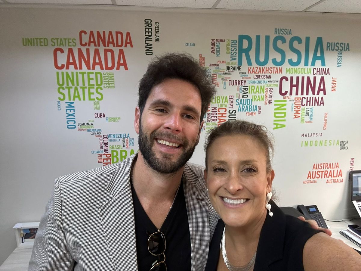 German Poletti de RCD Hotels, junto a Sonia Triana, directora de CIC Travel Chile. 