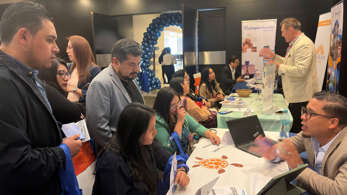 Expositores presentes en la Caravana Workshop 2026 de Maxitravel, en Quito. 