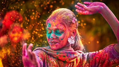 India en colores: celebra la llegada de la primavera en el festival Holi