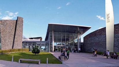 UADE: análisis sobre el turismo y la presión tributaria