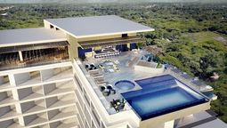 El rooftop del flamante Hilton Santa Marta, segundo hotel de la marca en la histórica ciudad colombiana.