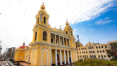 La Catedral de Chiclayo es uno de los hitos más simbólicos de la Ruta de León en el norte del Perú.