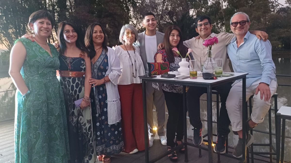 Asistentes del Sunset Party de Pacific Reps.