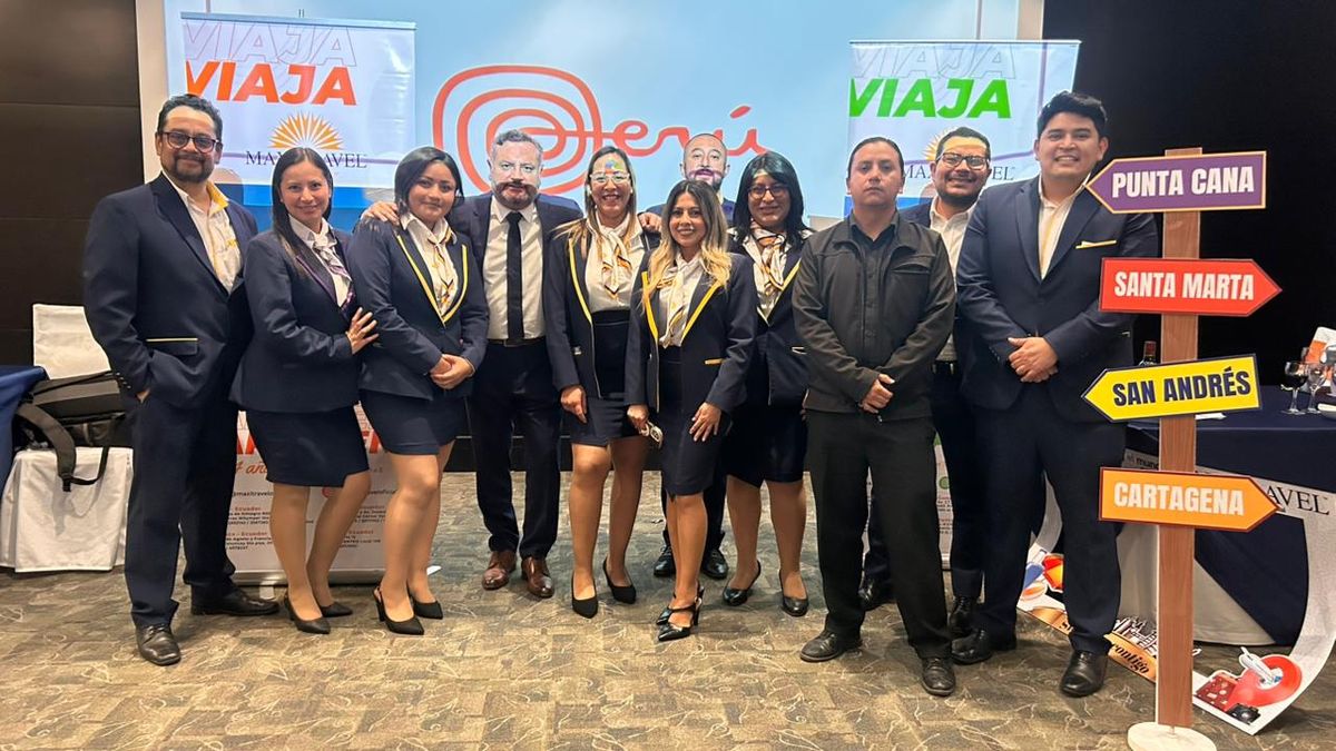 Equipo de Maxitravel presente en la Caravana Workshop 2026 en Quito. 