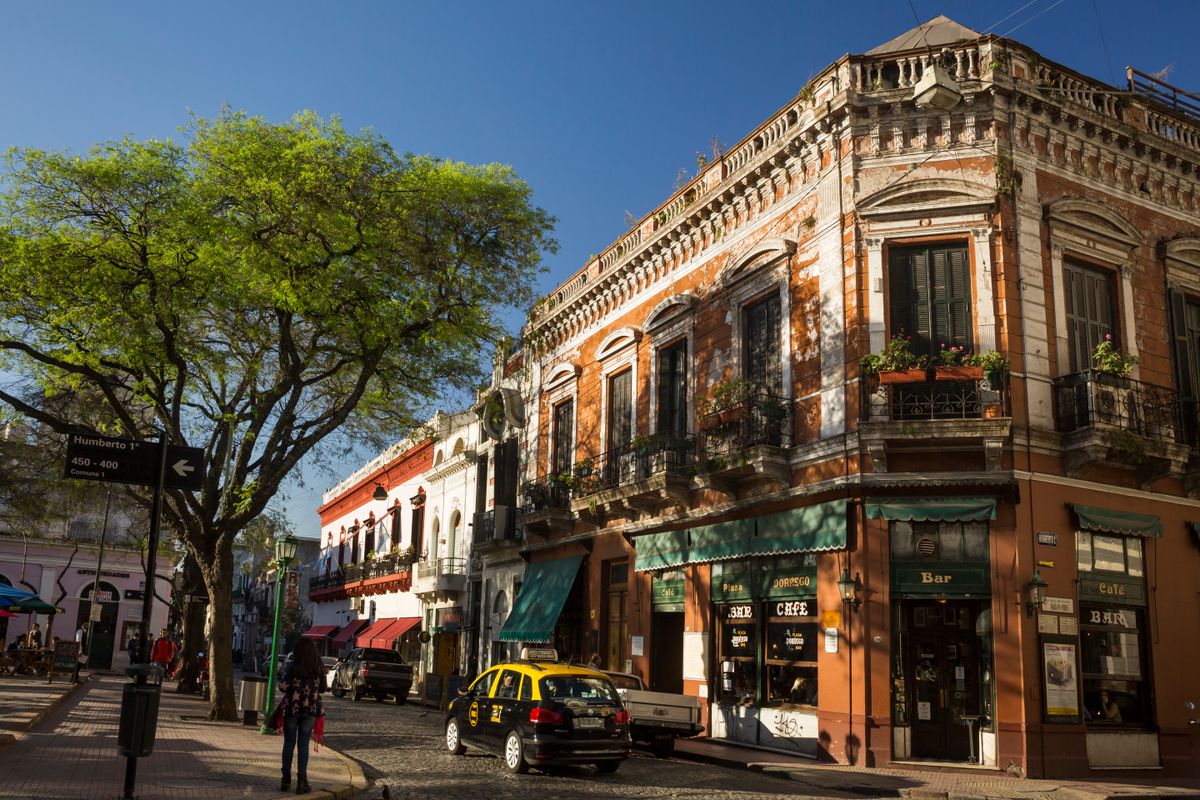 San Telmo: el popular barrio de Buenos Aires tiene muchos atractivos espectaculares que aguardan a ser descubiertos durante un fin de semana.