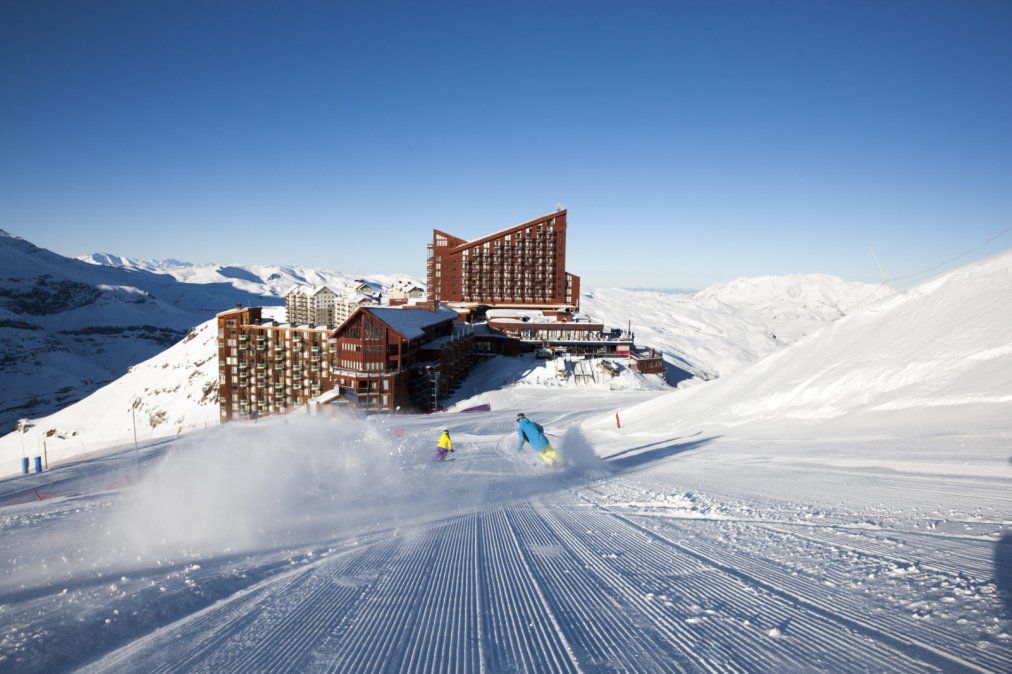 3 mil personas llegaron a la apertura de los primeros centros de esquí en la zona central. 