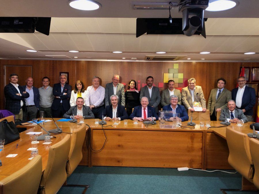 La Asamblea de UNAV celebrada el pasado 29 de marzo, donde se determinaron los pasos a seguir como asosiación.