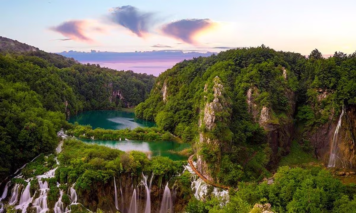Parque Nacional de los Lagos de Plitvice (Croacia).