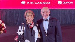 Patricia Aulestia, gerente comercial de MARGLOBAL S.A, representación de Air Canada en Ecuador, y Alfredo Babún, gerente comercial de Air Canada para Chile, Perú y Ecuador.&nbsp;