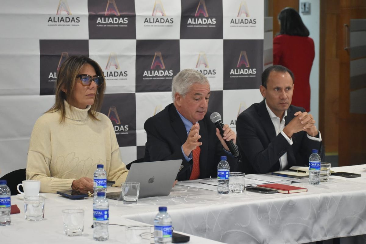 Aliadas comparte algunas reflexiones respecto a la reforma laboral, que está próxima a pasar a segundo debate.&nbsp;