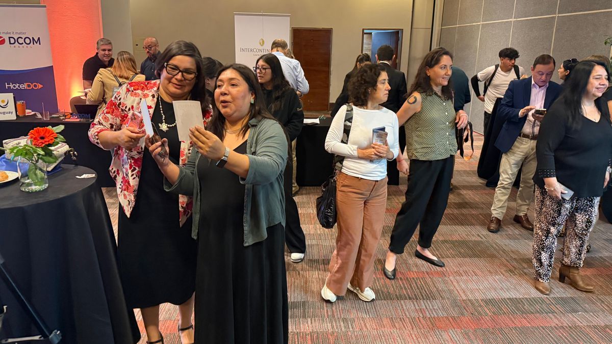 3a edición de Campus HotelDO: profesionales tuvieron un espacio de trade show para establecer contacto con las empresas expositoras.