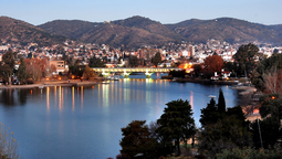altText(Villa Carlos Paz, una ciudad para todos los gustos)}