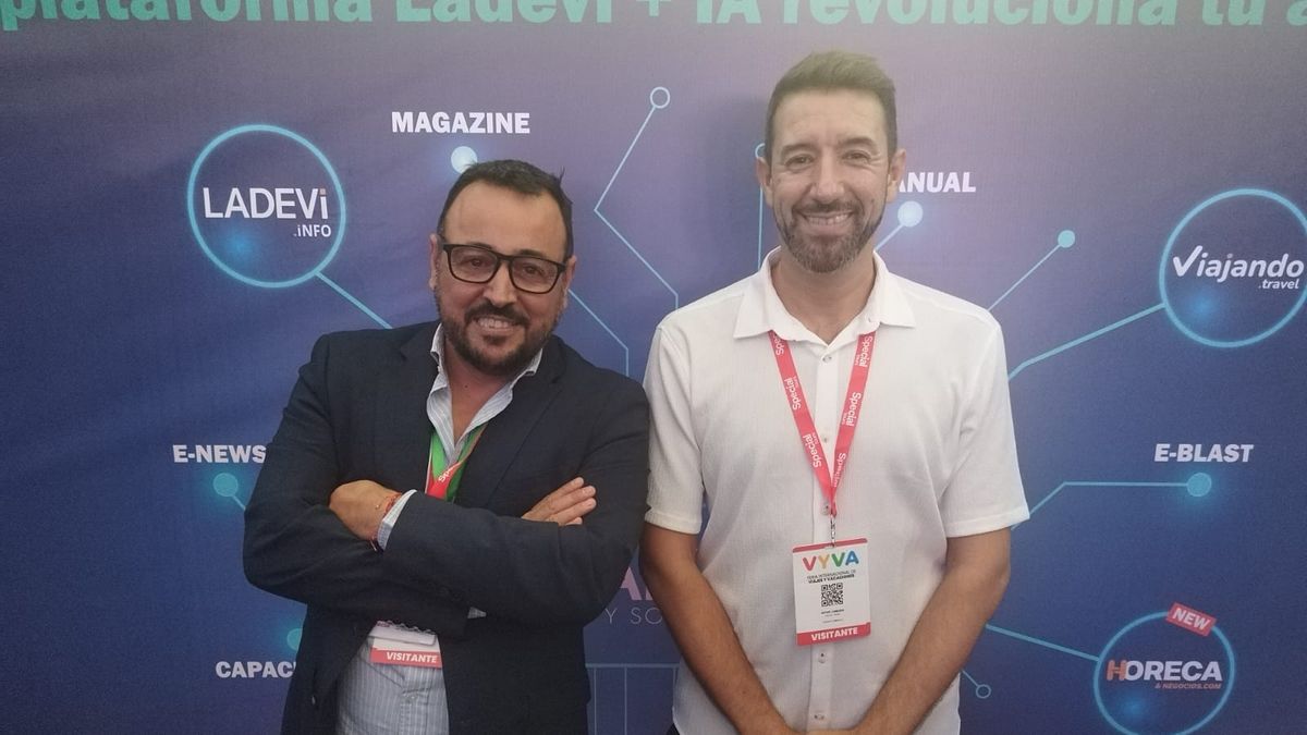 José Adolfo López y Aitor Canedo, representantes de Special Tours.&nbsp;