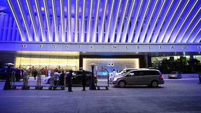Hoteles: Fontainebleau Las Vegas abre sus puertas con celebridades