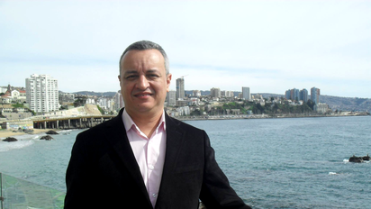 SeeUSA Specialist: Jesús Claros es el director comercial de la compañía. SeeUSA Specialist: Jesús Claros es el director comercial de la compañía.