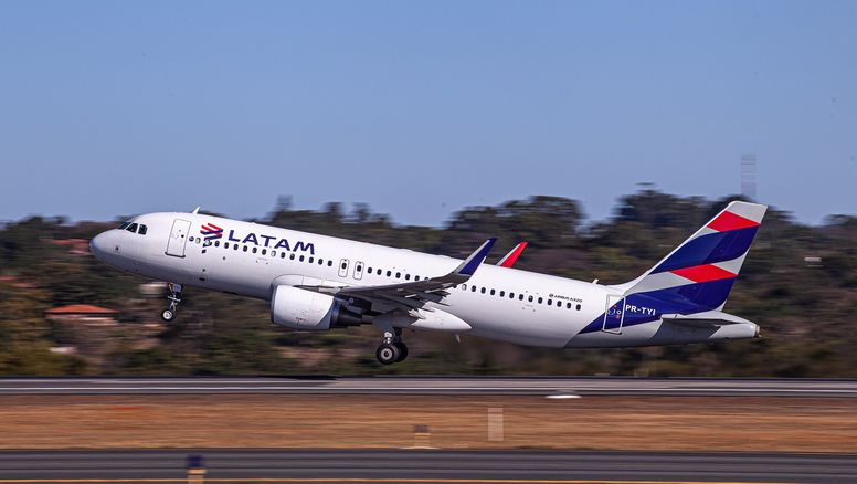 En junio, LATAM Airlines tuvo un aumento en la demanda de pasajeros de 17,6%.&nbsp;