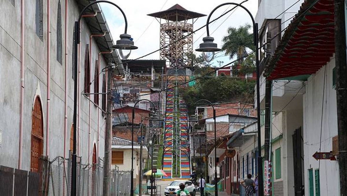 Circasia, es uno de los destinos que cautiva a quienes buscan explorar la autenticidad de un pueblo lleno de encanto.