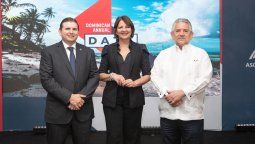 Andrés Marranzini Grullón, Zarina Montalvo y Roberto Henriquez durante el lanzamiento de DATE 2023, el gran evento turístico de República Dominicana.