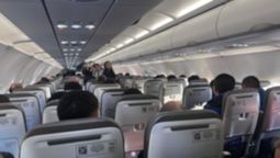 IATA: Roberto Alvo, CEO de Latam Airlines, advirtió sobre la falta de regulación y el alza de incidentes con pasajeros problemáticos.