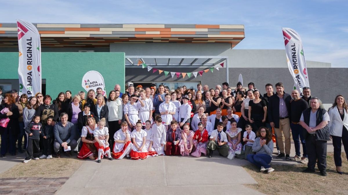 Muchos funcionarios de La Pampa asistieron al evento.