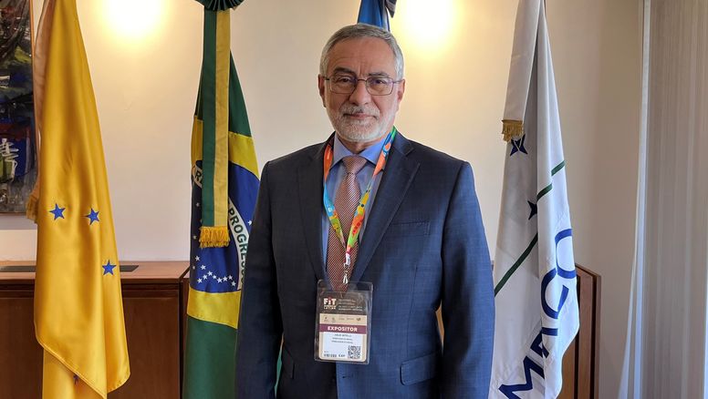 Julio Glinternick Bitelli, embajador de Brasil.