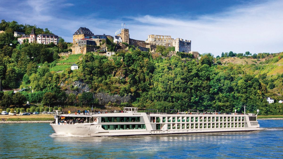CIC Travel opera con Emerald Cruises y sus exclusivos yates que navegan por destinos exclusivos donde los grandes barcos no pueden acceder - Ladevi Medios y Soluciones CIC Travel opera con Emerald Cruises y sus exclusivos yates que navegan por destinos exclusivos donde los grandes barcos no pueden acceder