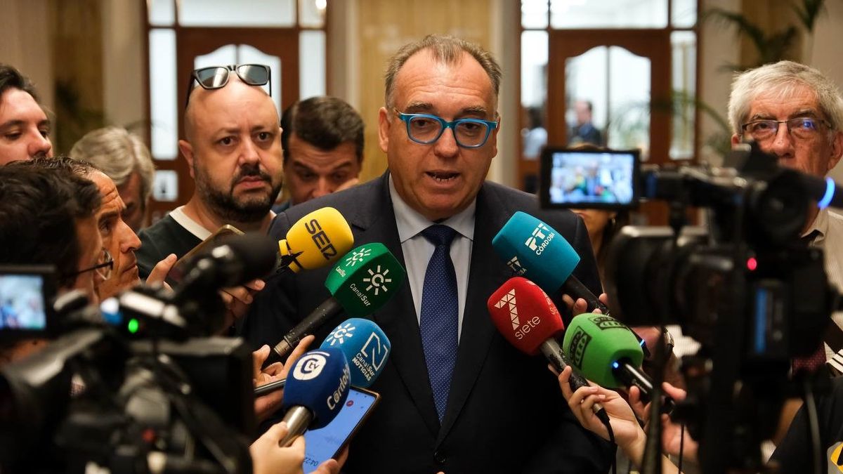 Arturo Bernal, consejero de Turismo, Cultura y Deporte de Andalucía analiza la ocupación de hoteles durante el puente de octubre.