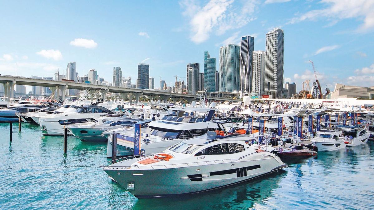 El Discover Boating Miami International Boat Show se realiza del 11 al 15 de febrero