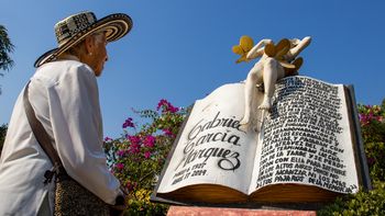 La ruta de Gabriel García Márquez en el Caribe Colombiano es una travesía entre realismo mágico y paisajes auténticos que cobran vida.
