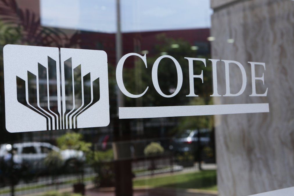 Cofide demuestra su compromiso con el desarrollo de las Mypes, ofreciéndoles asesorías personalizadas. - Ladevi Medios y Soluciones Cofide demuestra su compromiso con el desarrollo de las Mypes, ofreciéndoles asesorías personalizadas.