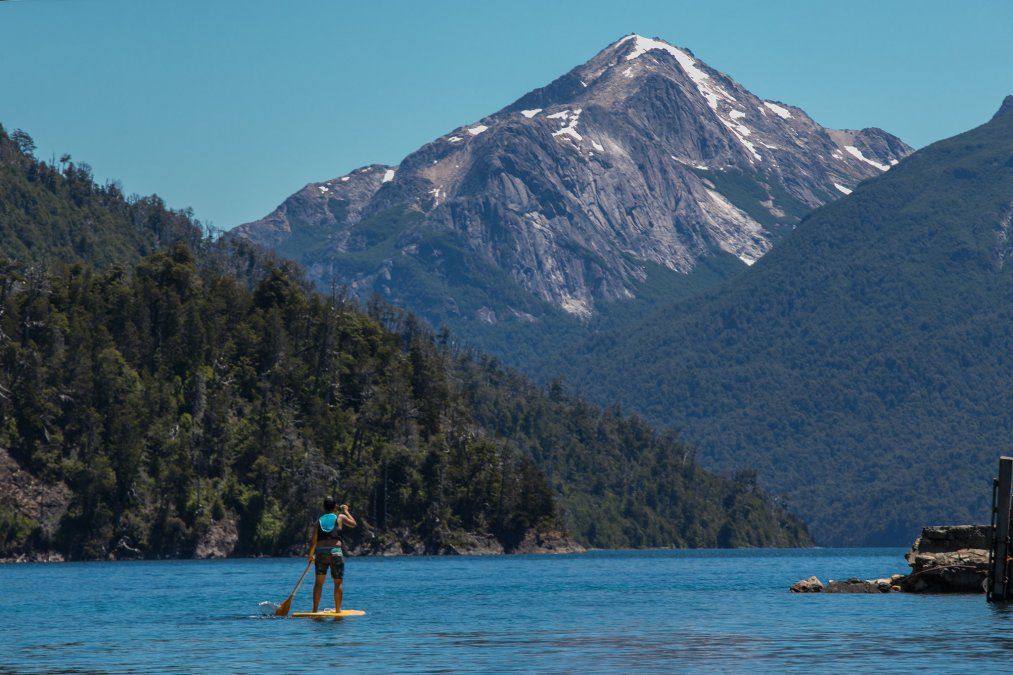 En la prueba piloto serán 500 los visitantes habilitados a ingresar a Bariloche.