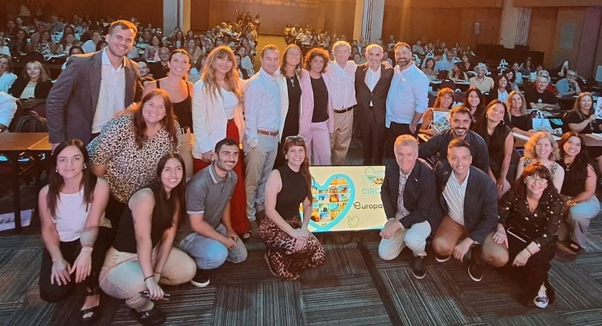 Los ejecutivos de Europamundo, Juliá, Vietur, Ola y Piamonte que recibieron a los agentes de viajes.