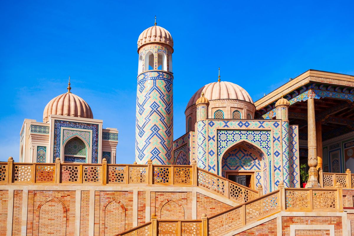 Mezquita Hazrat Khizr en la ciudad de Samarcanda en Uzbekistán
