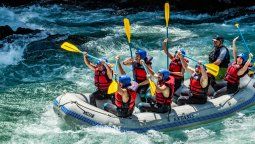 altText(Bariloche: 5 actividades de aventura al aire libre para el verano 2023)}