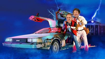 Como en 2001, Daniel Scioli tiene el desafío de sostener las fuentes de trabajo, reanimar la temporada de verano, promover el turismo internacional en busca de dólares y mantener conectado al país con el mundo. Esta vez, y tal como en el pasado, y con una caja “limitada” por el lema nacional de “no hay plata.