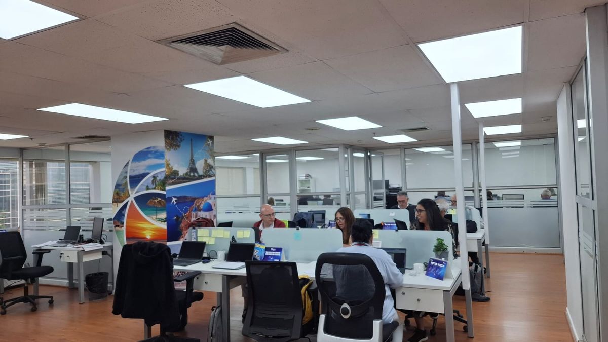 El equipo comercial de ATN Viajes y Travel Services ya supera los 50 profesionales. El equipo comercial de ATN Viajes y Travel Services ya supera los 50 profesionales.