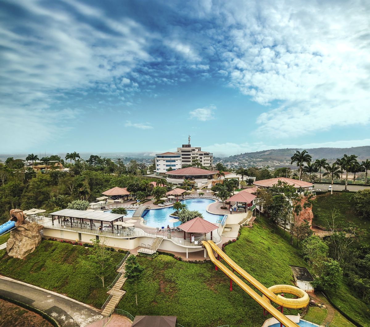 Hillary Resort está ubicado a solo 30 minutos de la ciudad de Machala