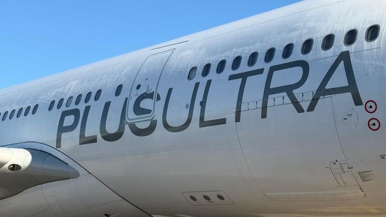 Plus Ultra deberá fortalecer la atención a los pasajeros afectados por la suspensión de operaciones.