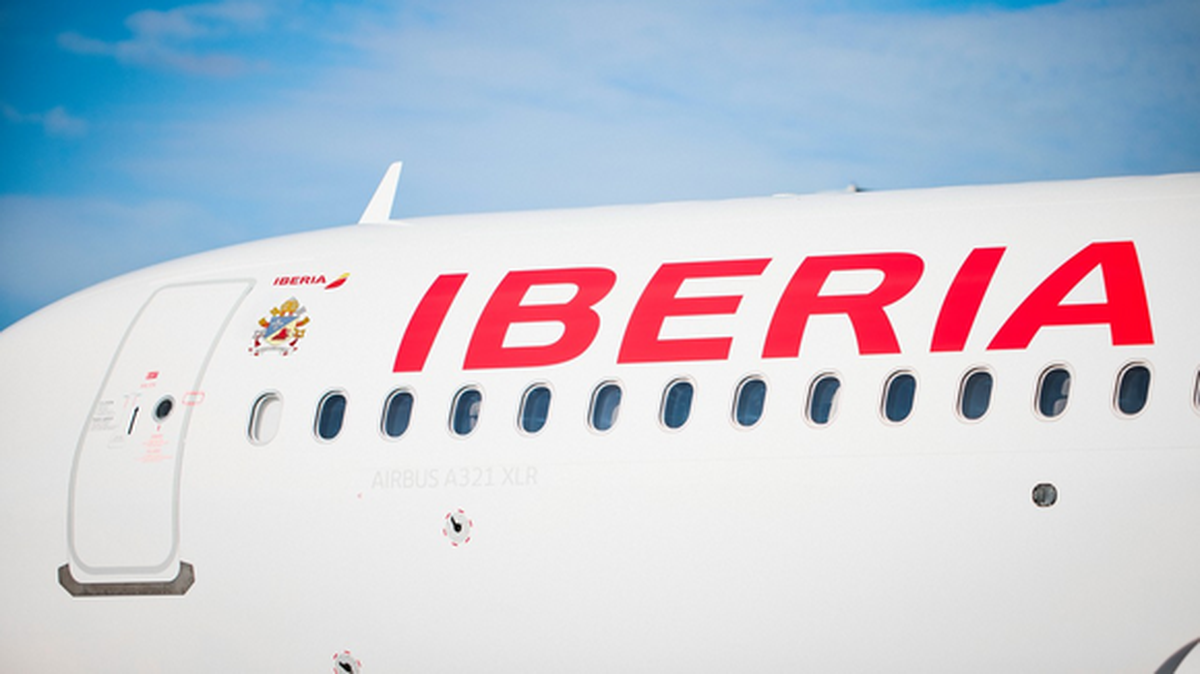 Iberia será la compañía encargada de trasladar al Papa León XIV