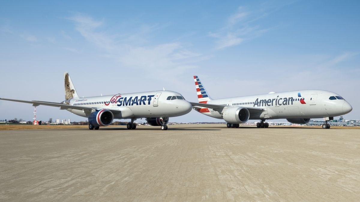 Pasajeros de JetSMART podrán acumular millas en el programa AAdvantage de American Airlines. - Ladevi Medios y Soluciones Pasajeros de JetSMART podrán acumular millas en el programa AAdvantage de American Airlines.