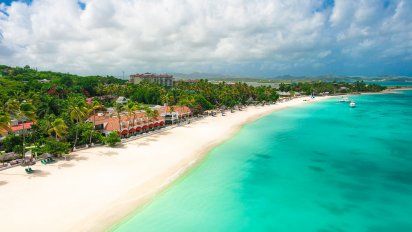 Sandals prevé reabrir este mes varios de sus lujosos establecimientos. 