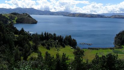 La Laguna de Tota es el destino natural perfecto para realizar unas escapadas en compañía de familia y amigos.