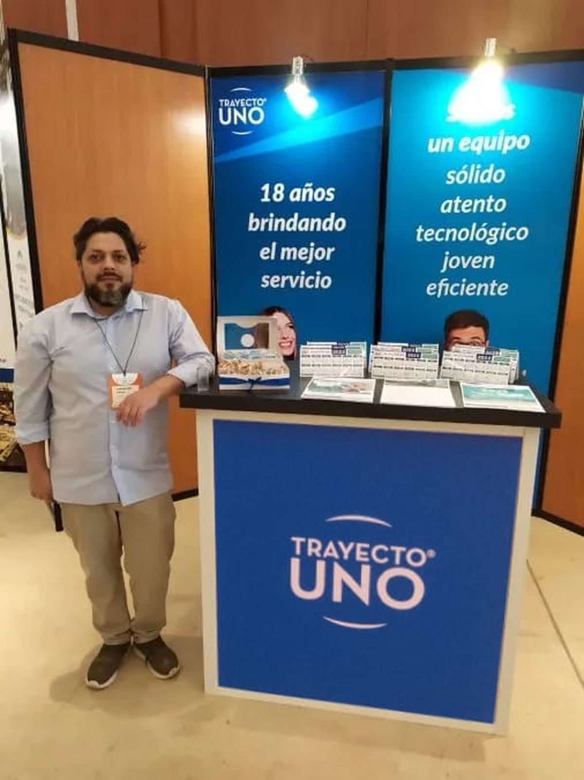 ACAV: Oscar Cuello (ejecutivo de Cuentas de Trayecto Uno) presentó los cupos aéreos confirmados a Colombia y el Caribe.&nbsp;