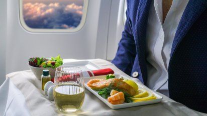 Gastronomía en vuelos de larga distancia: los 5 mejores menués a bordo
