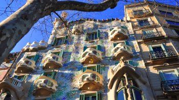 Casa Batlló propone tours virtuales para conocer esta magnifica obra.
