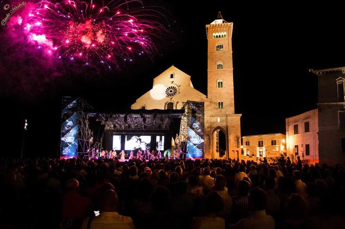 Italia: la ciudad de Trani celebra una década del festival de tango que no para de crecer.
