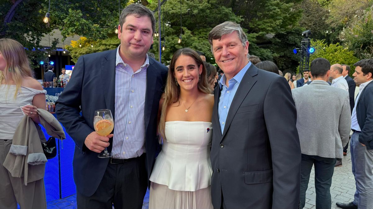 Ejecutivos de agencias de viajes compartieron con el equipo de Latam Airlines.