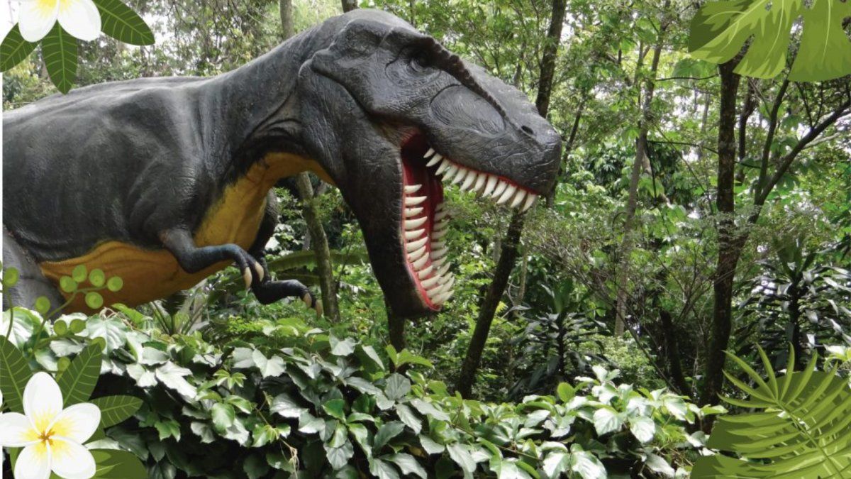 En las vacaciones de mitad de año en el Parque Norte de Medellín podrás transportarte a la época de los dinosaurios.