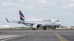 Latam Airlines inauguró su nueva ruta directa Guayaquil-Bogotá. 