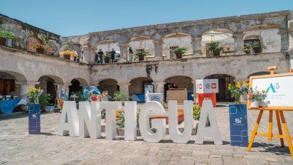 Vacaciones: además de una rica historia precolombina, Guatemala ofrece playas de arena blanca y aguas tranquilas sobre el Mar Caribe.